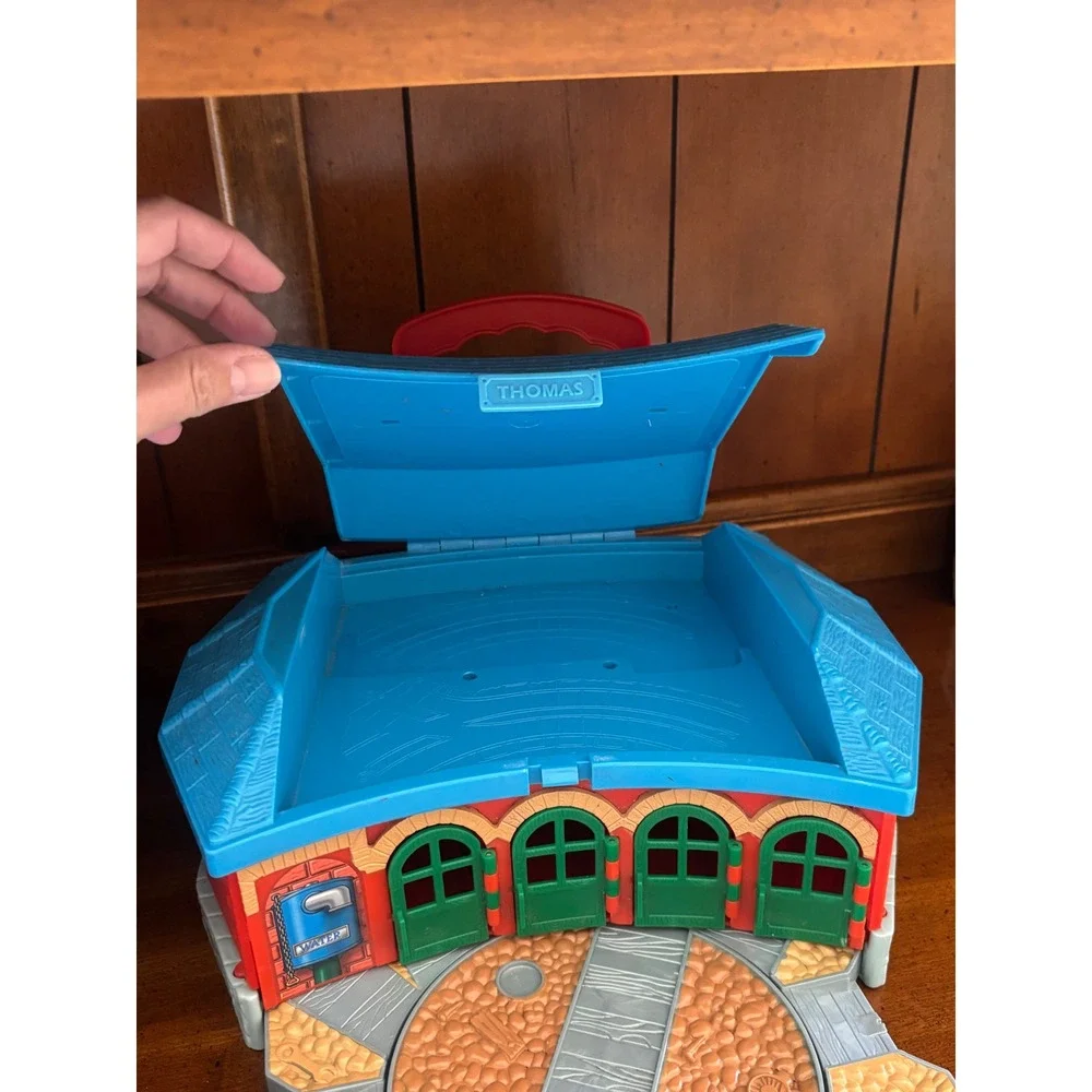 Thomas & Friends take walk